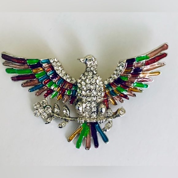 Vintage inspired brooch - NWOT ✅ - Picture 1 of 6